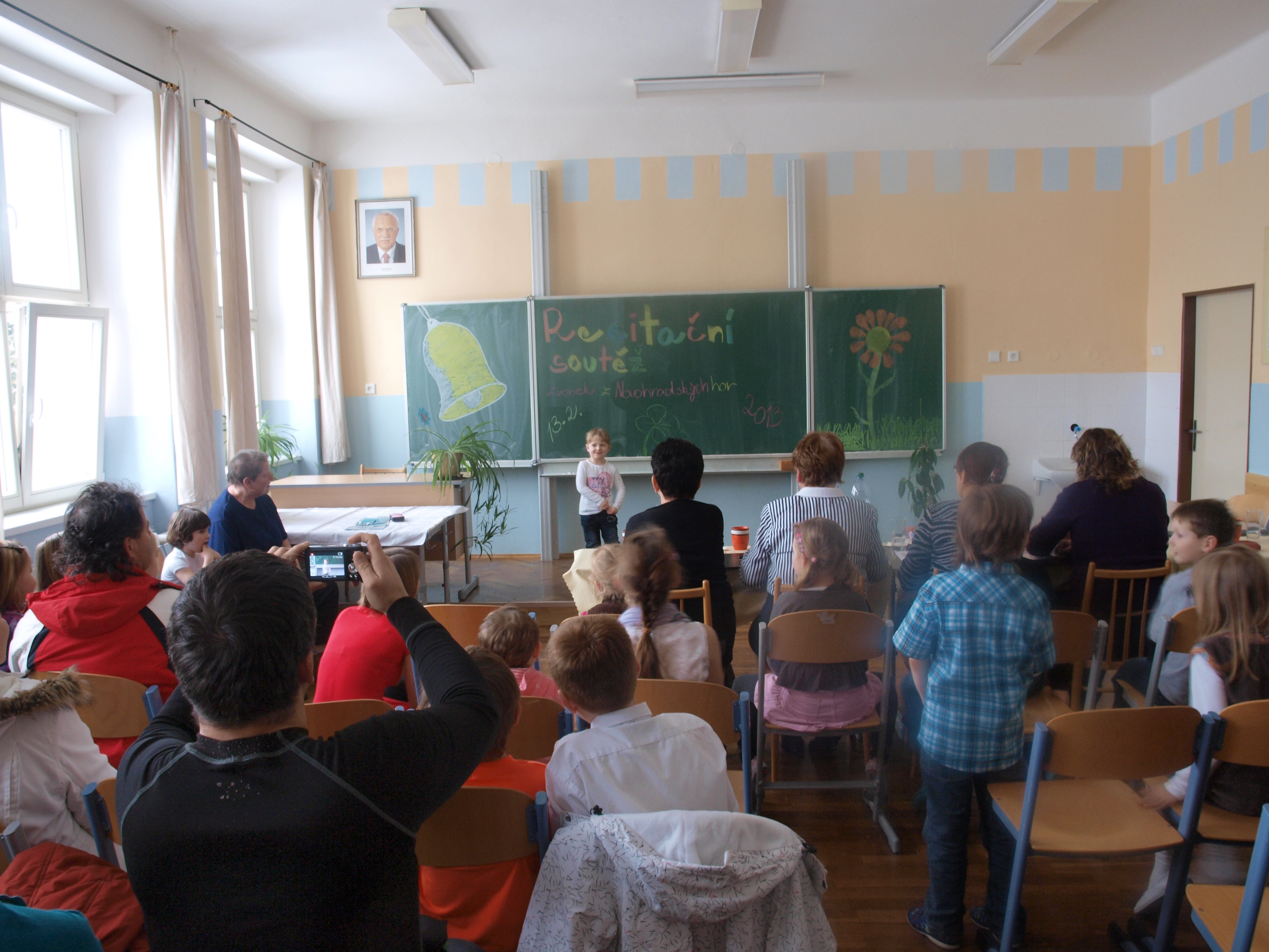 OLYMPUS DIGITAL CAMERA