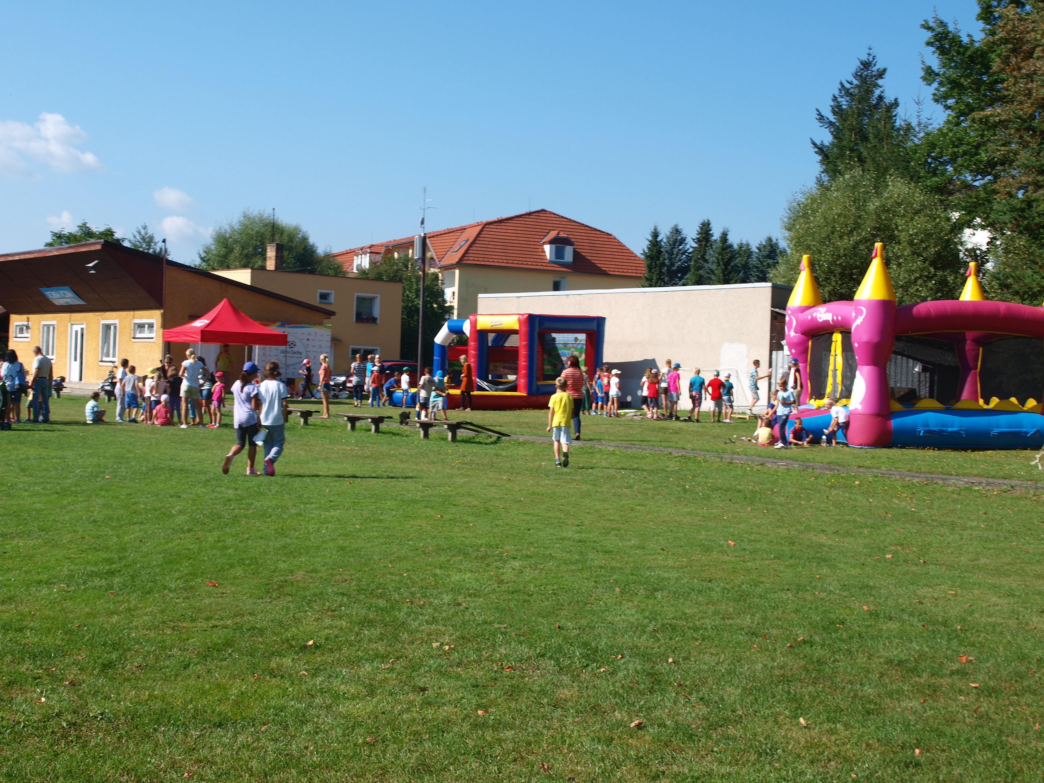 OLYMPUS DIGITAL CAMERA