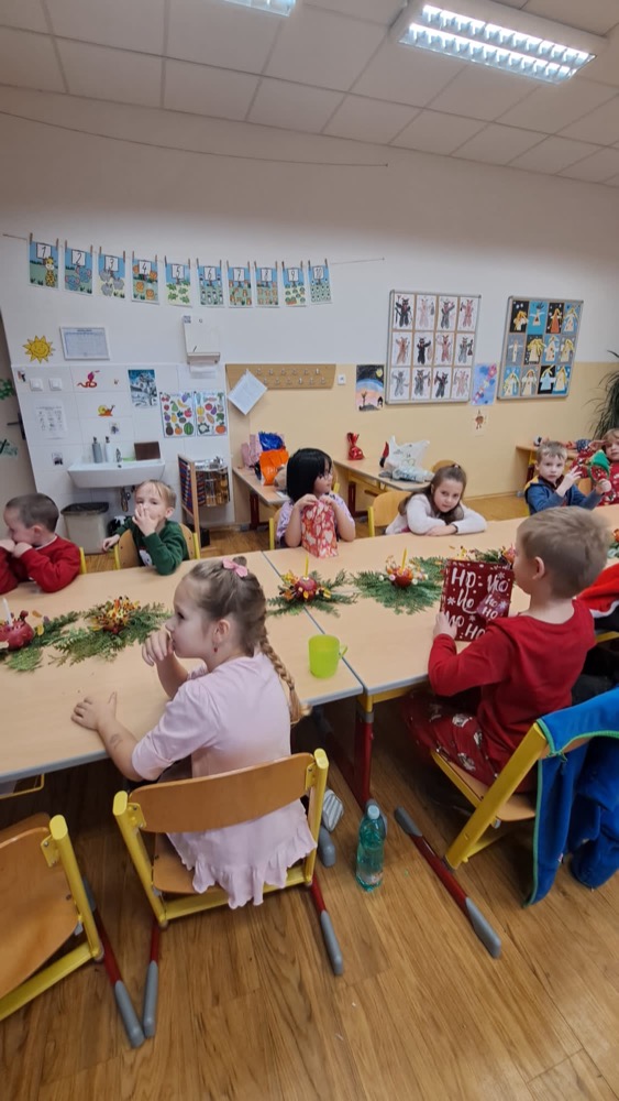 8C407AD3-EAB4-4F83-9364-5F541FD0D86A