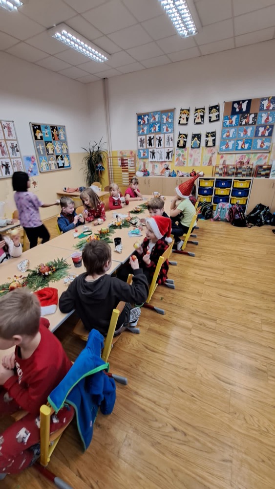 8DC85CB1-D63D-4062-B4AC-F811A426B19B