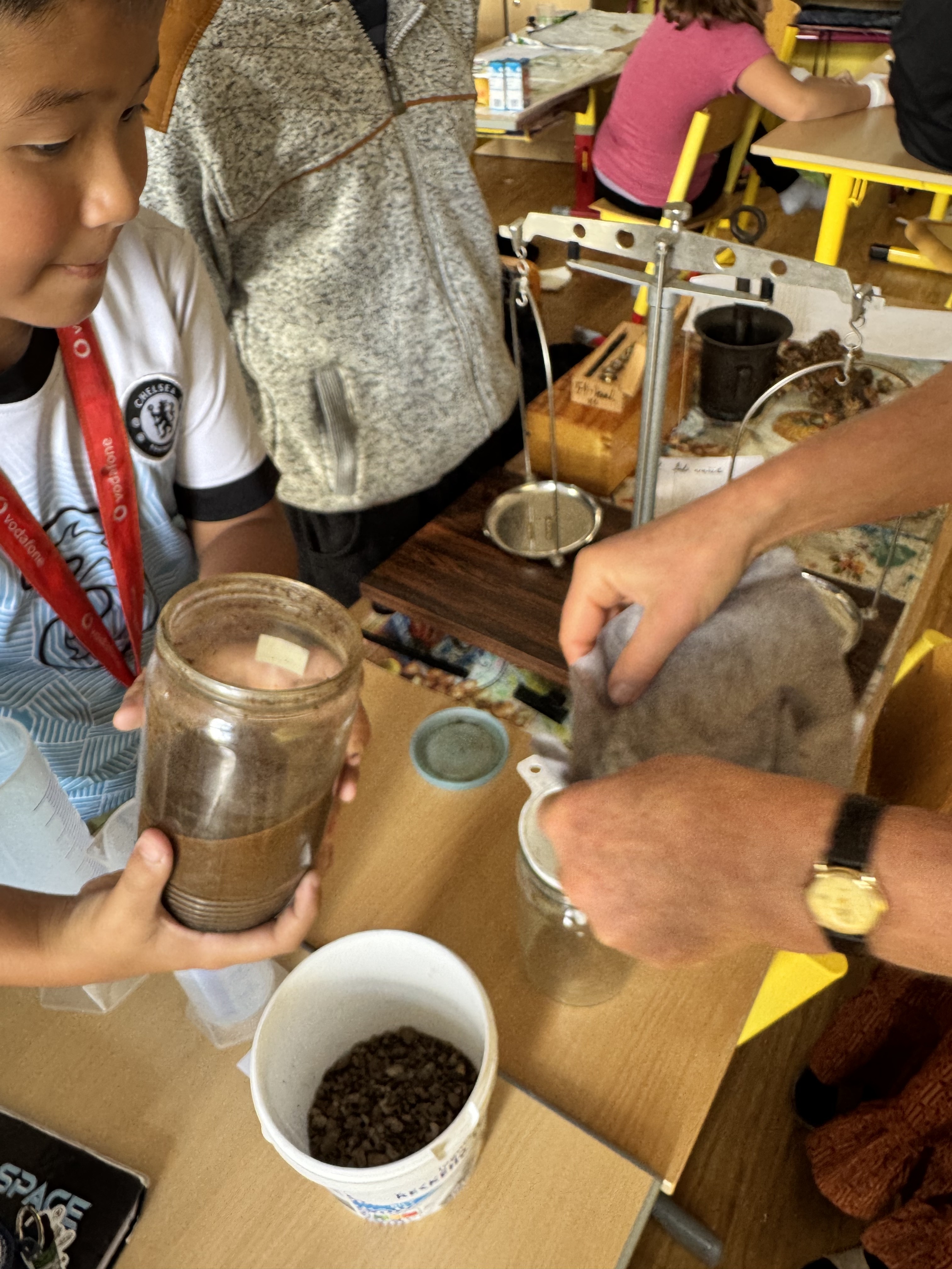 0D3DD7B6-190A-49CF-A7AC-F274015933E5