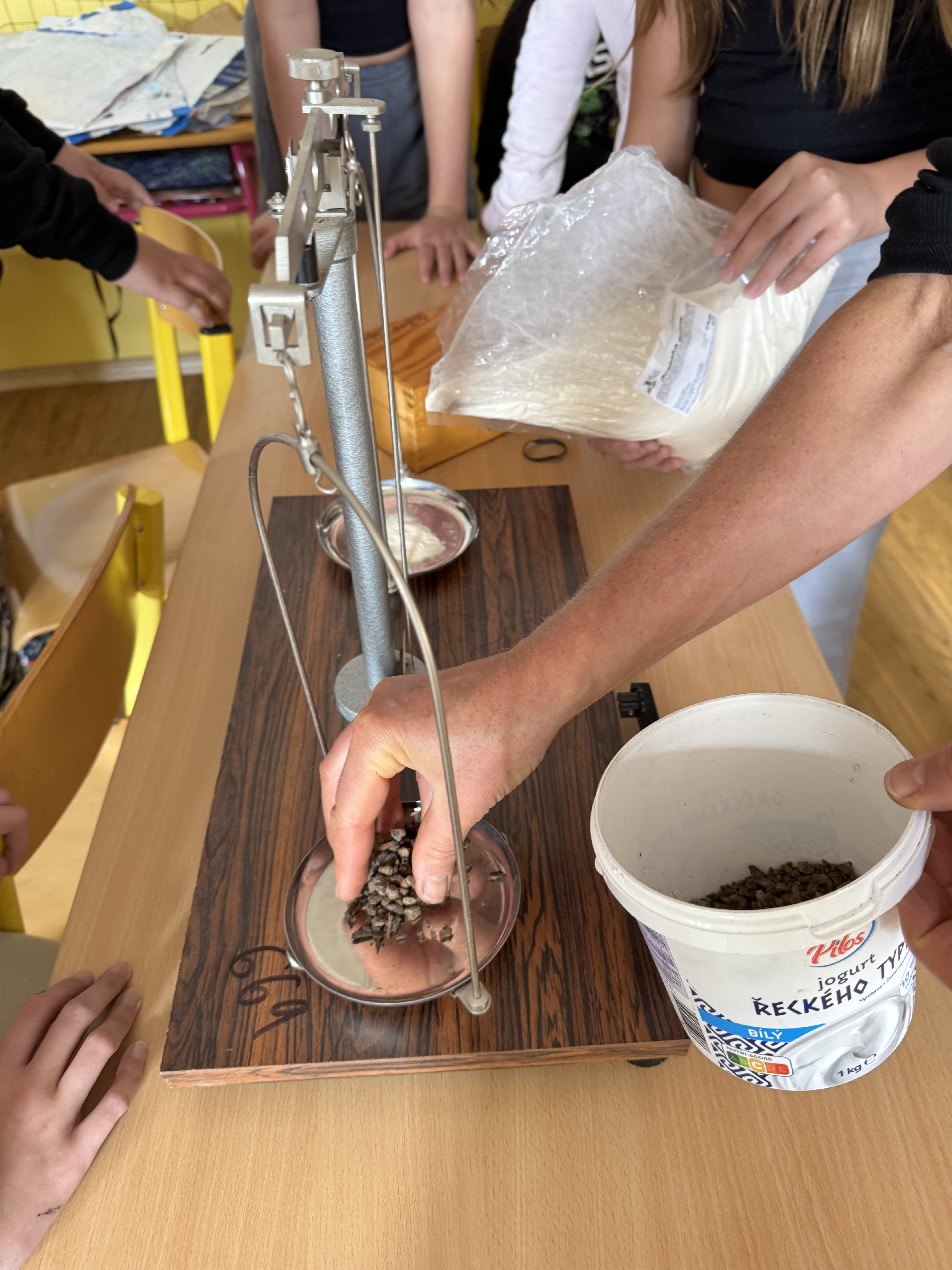 5B9FEBEA-8660-400D-B6A2-1CE93E1CBBD5