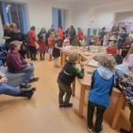 Vánoční_vystoupení_s_vyhlášením_vítězů_Vánoční_perníčkované_a_s_posezením_(3)