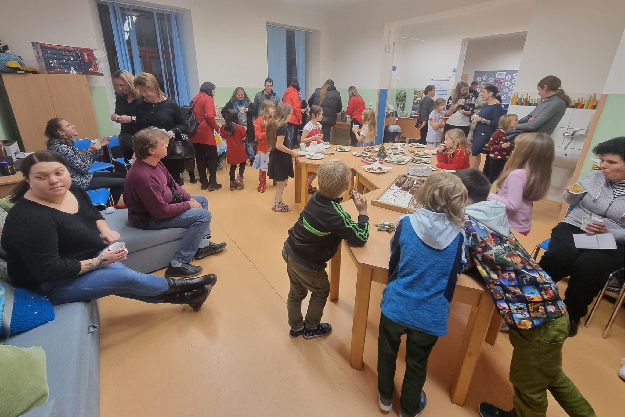 Vánoční_vystoupení_s_vyhlášením_vítězů_Vánoční_perníčkované_a_s_posezením_(3)