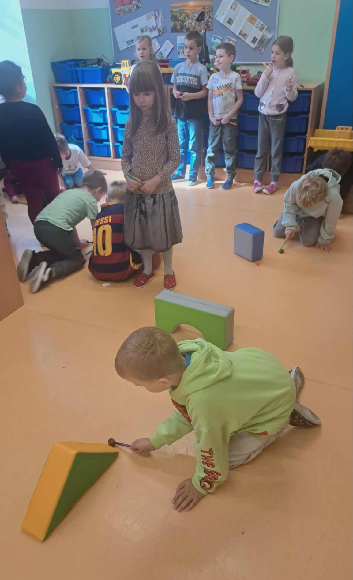 Podzimní_hrátky_ve_třídě_(2)